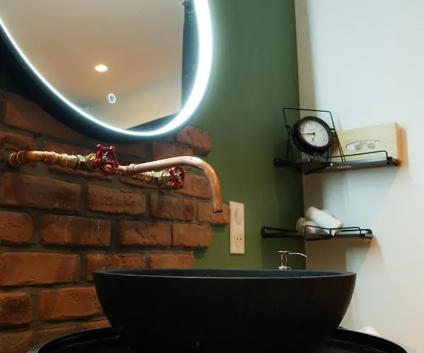 Edouard & Richard Apartment *